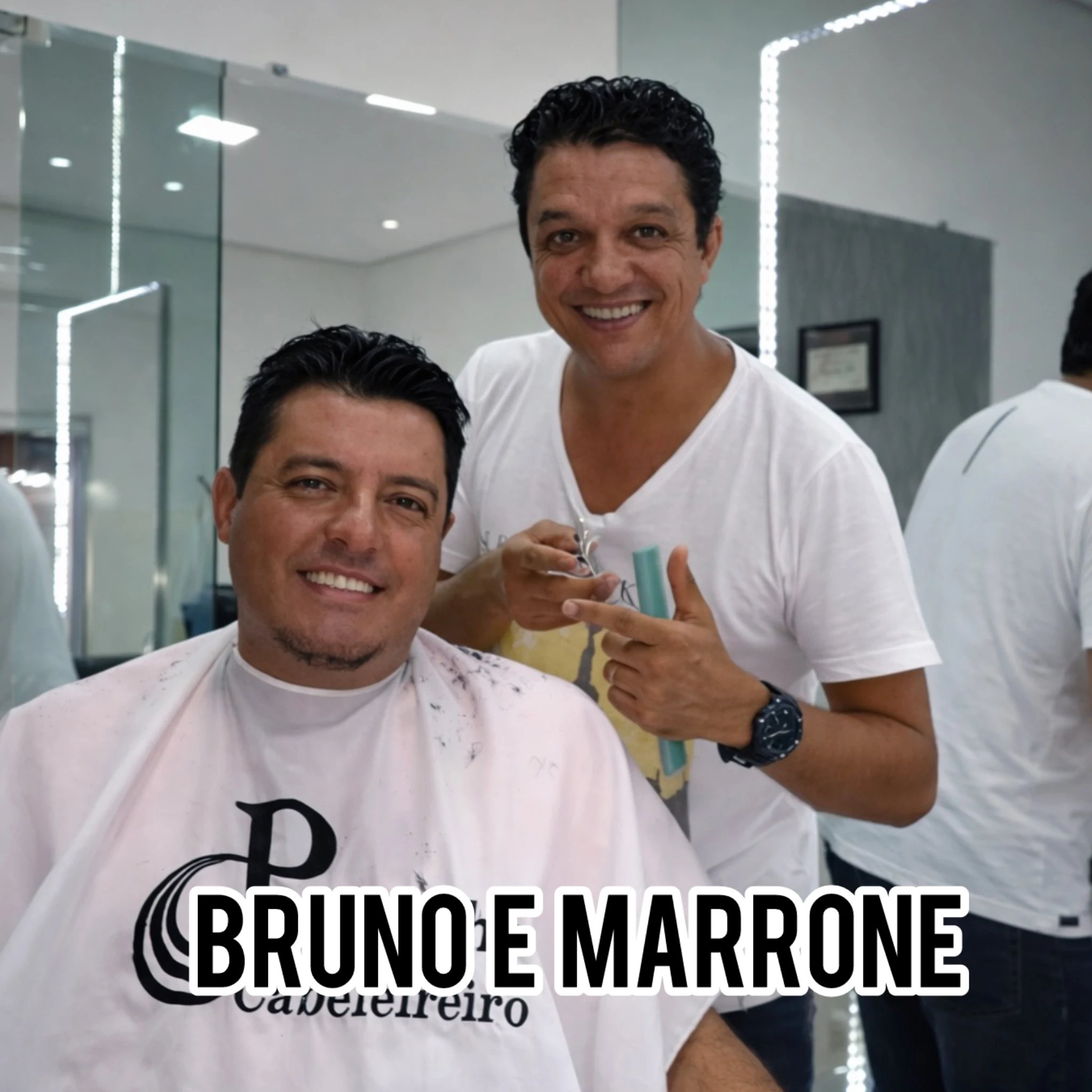 Pedrinho com artista